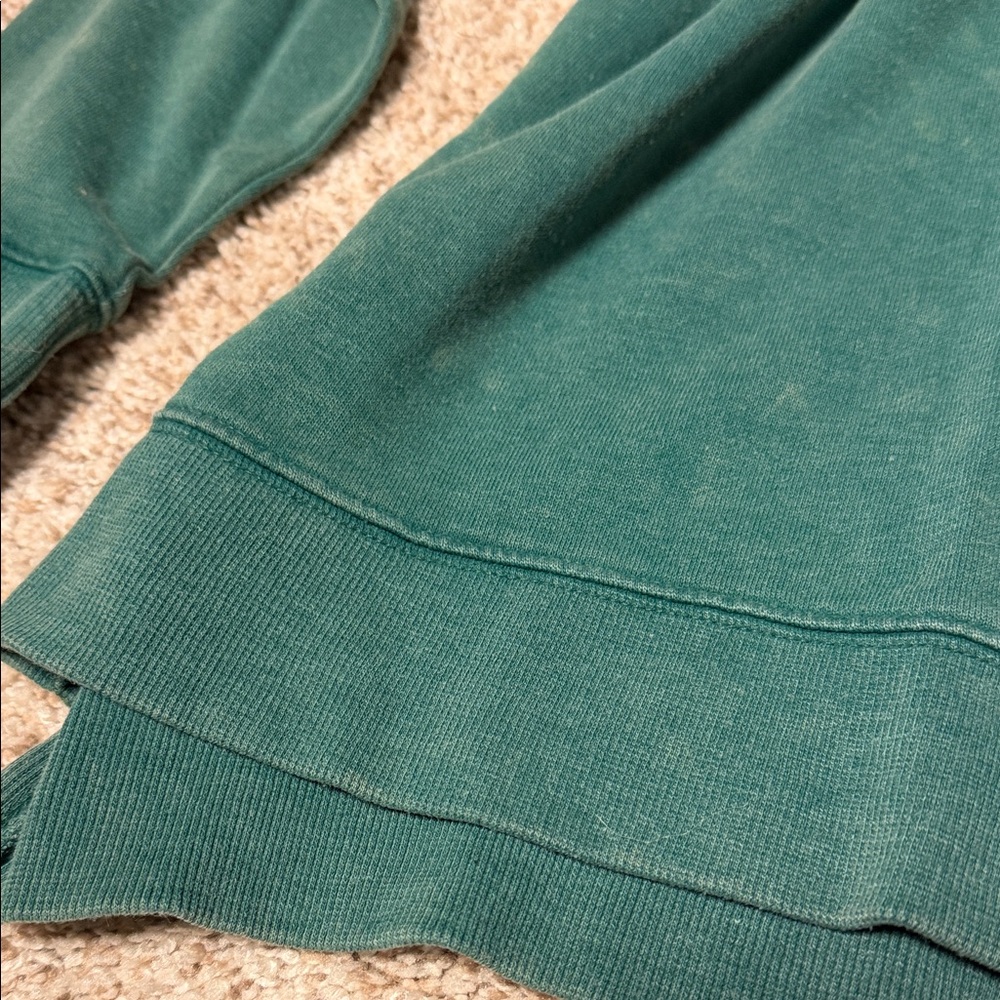 Colsie Green Sweatshirt - Picture 3 of 4